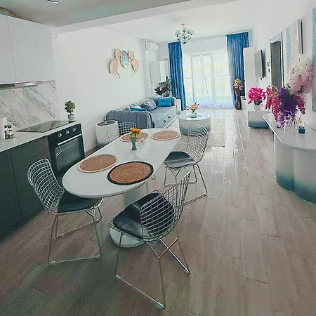 Nord Luxury C דירה מאמאיה