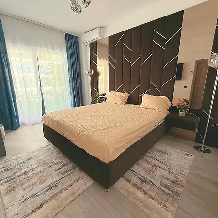 Nord Luxury C דירה מאמאיה